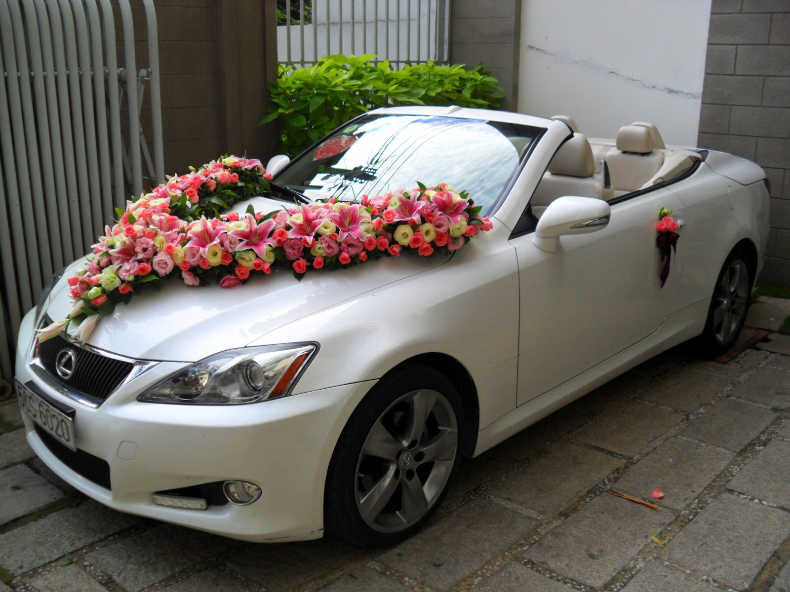 Dịch vụ cho thuê xe cưới giá rẻ