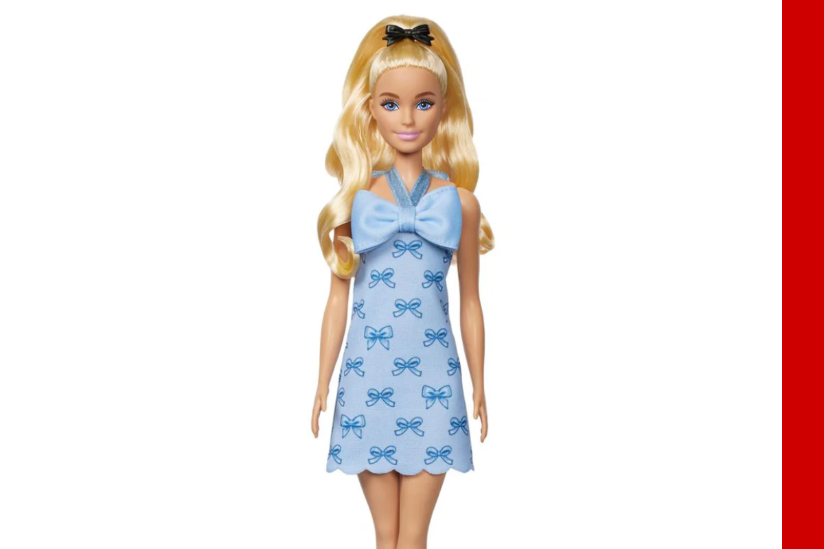 Búp Bê Barbie Fashionista – Phong Cách Blue Bow Trẻ Trung